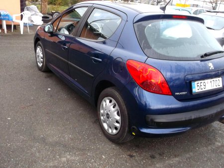 Peugeot 207, 2009 - pohled č. 5