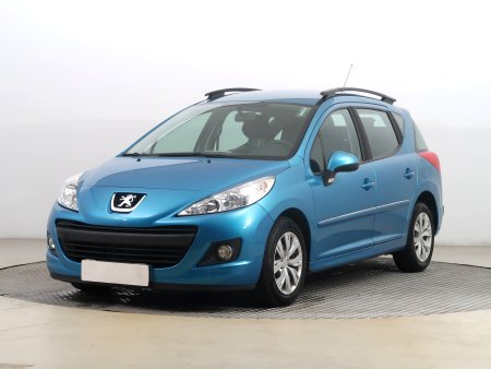 Peugeot 207, 2011 - pohled č. 3