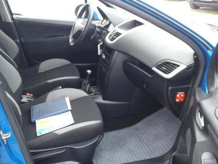 Peugeot 207, 2007 - pohled č. 13