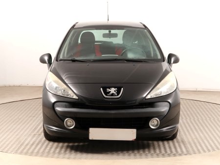 Peugeot 207, 2009 - pohled č. 2