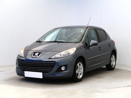 Peugeot 207, 2011 - pohled č. 3