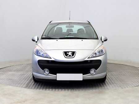 Peugeot 207, 2009 - pohled č. 2