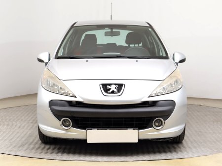 Peugeot 207, 2009 - pohled č. 2