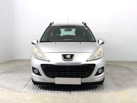 Peugeot 207, 2011 - pohled č. 2