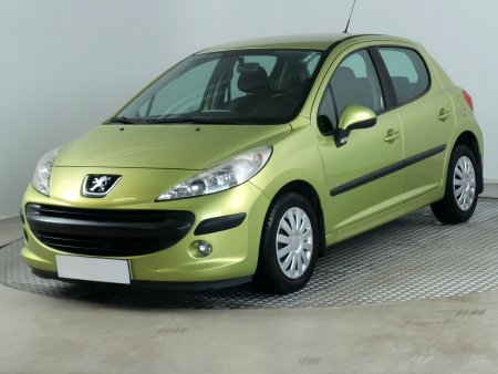 Peugeot 207, 2010 - pohled č. 3