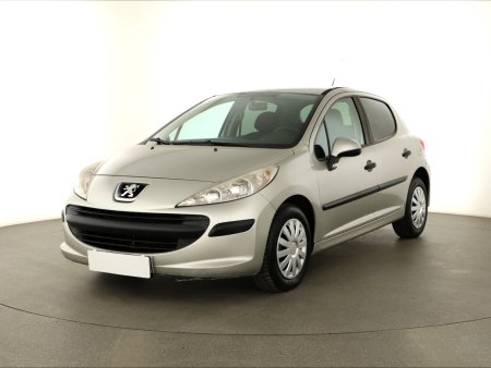 Peugeot 207, 2007 - pohled č. 3