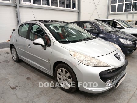 Peugeot 207, 2009