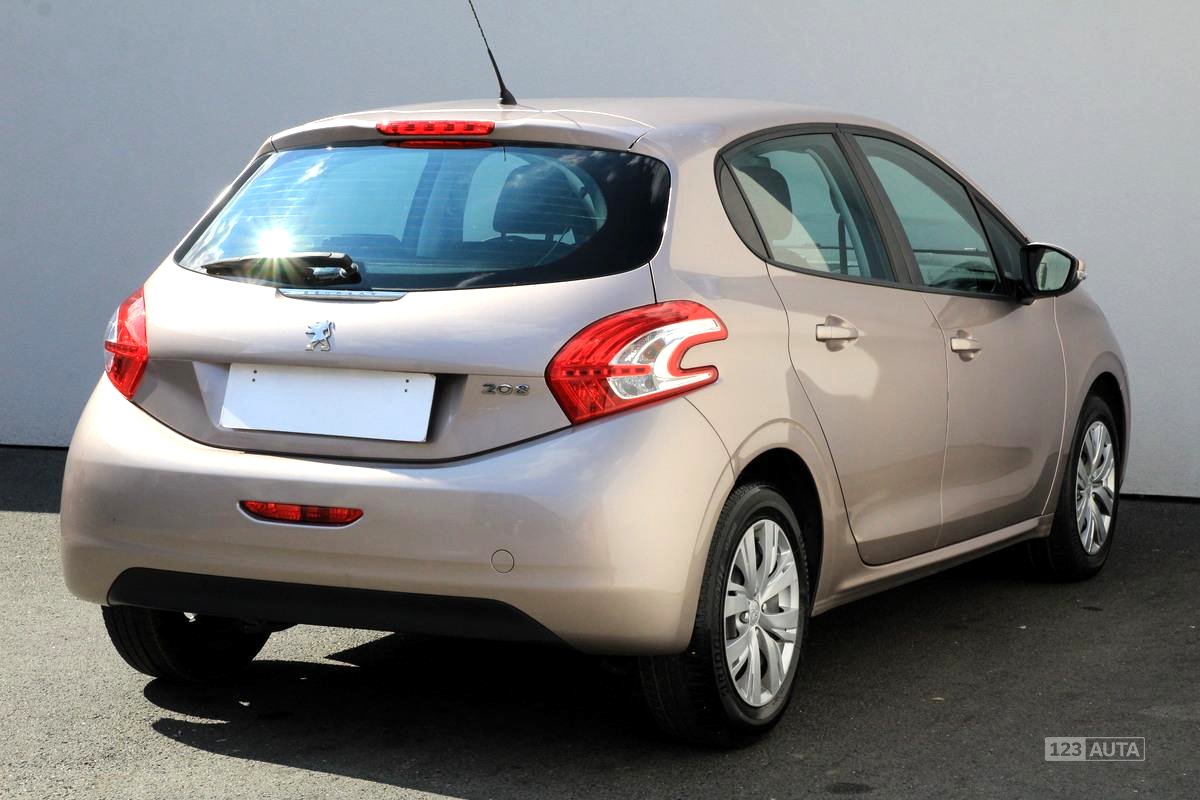 Peugeot 208, 2013 - pohled č. 5