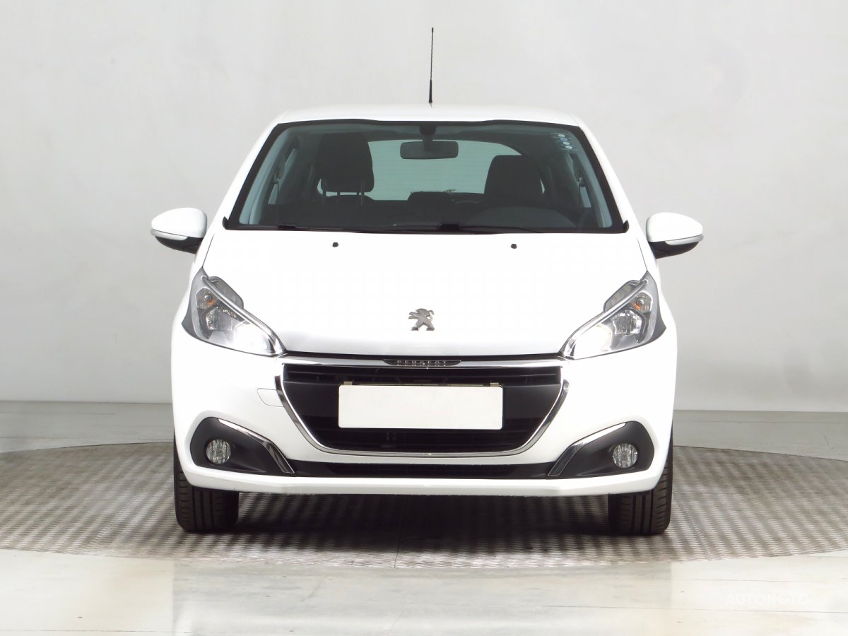 Peugeot 208, 2016 - pohled č. 2