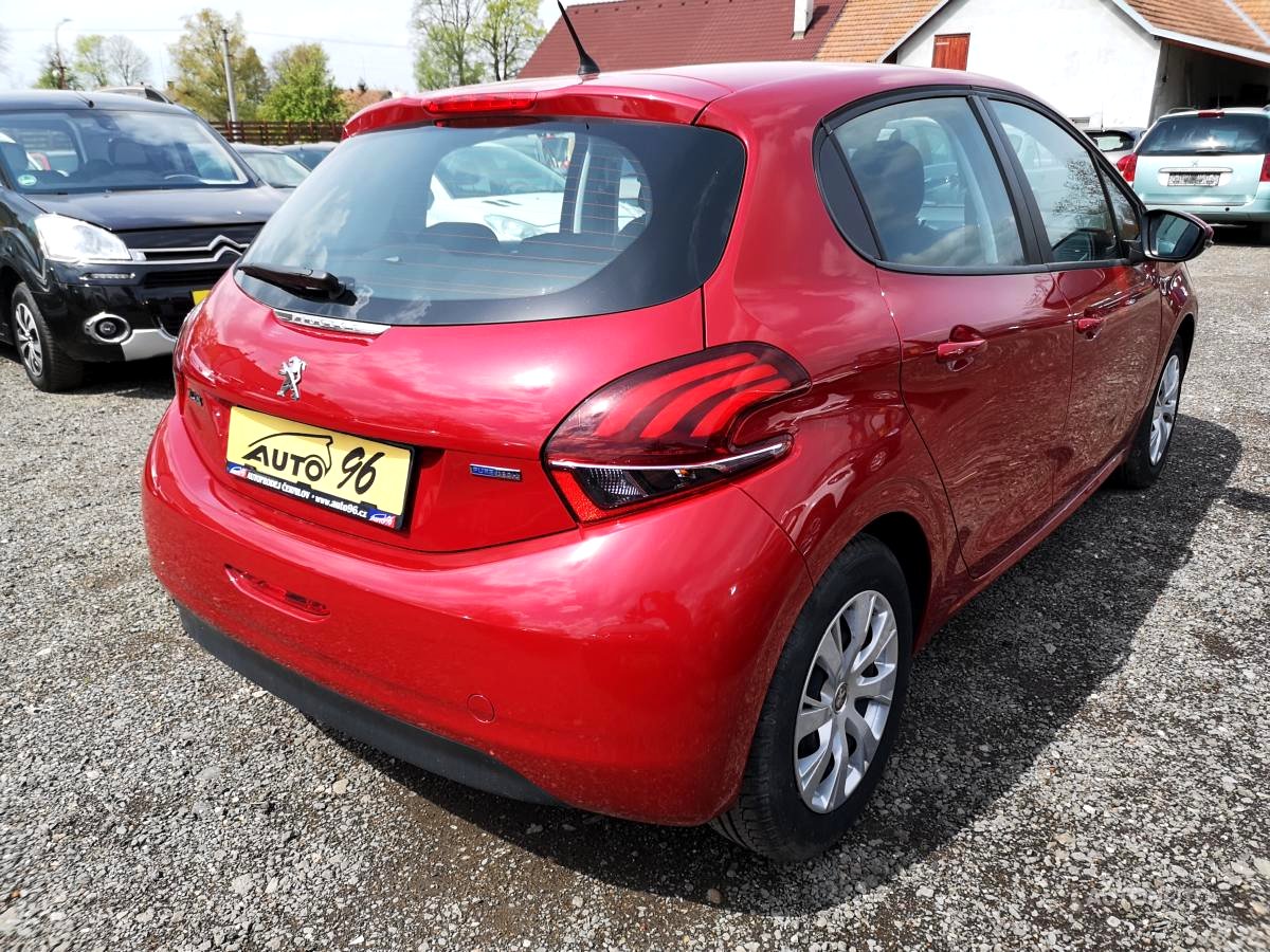 Peugeot 208, 2017 - pohled č. 2