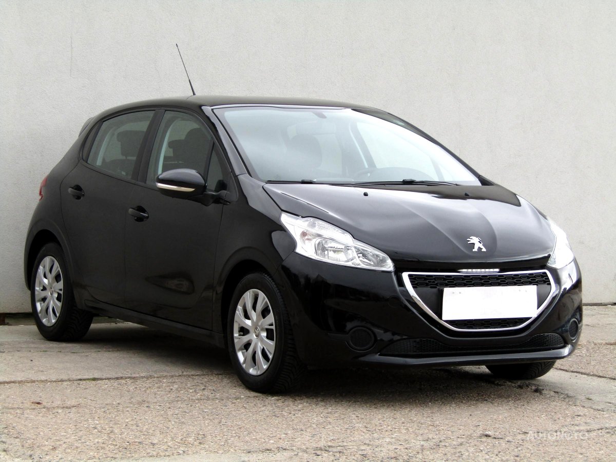 Peugeot 208, 2016 - celkový pohled