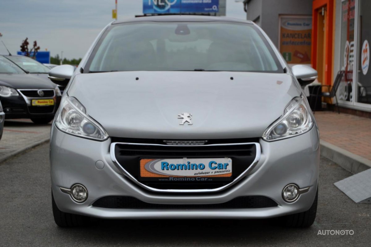 Peugeot 208, 2013 - pohled č. 2