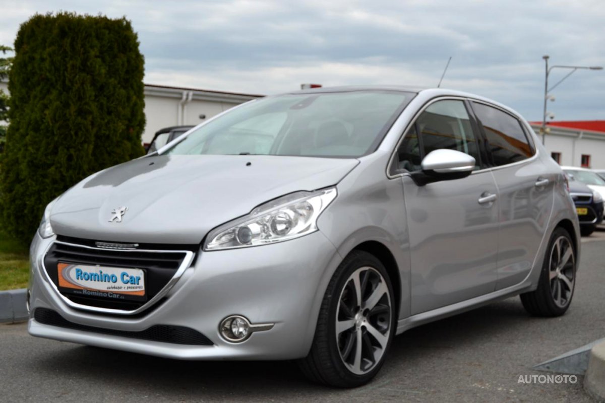 Peugeot 208, 2013 - pohled č. 3