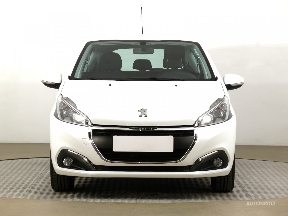 Peugeot 208, 2015 - pohled č. 2