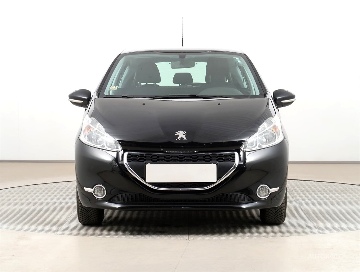 Peugeot 208, 2013 - pohled č. 2