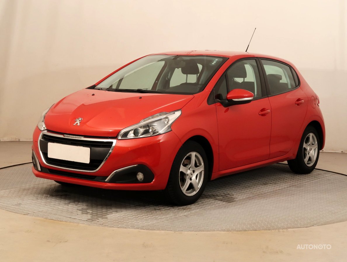 Peugeot 208, 2015 - pohled č. 3
