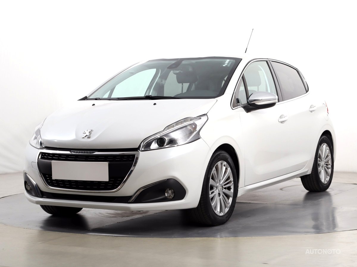 Peugeot 208, 2017 - pohled č. 3