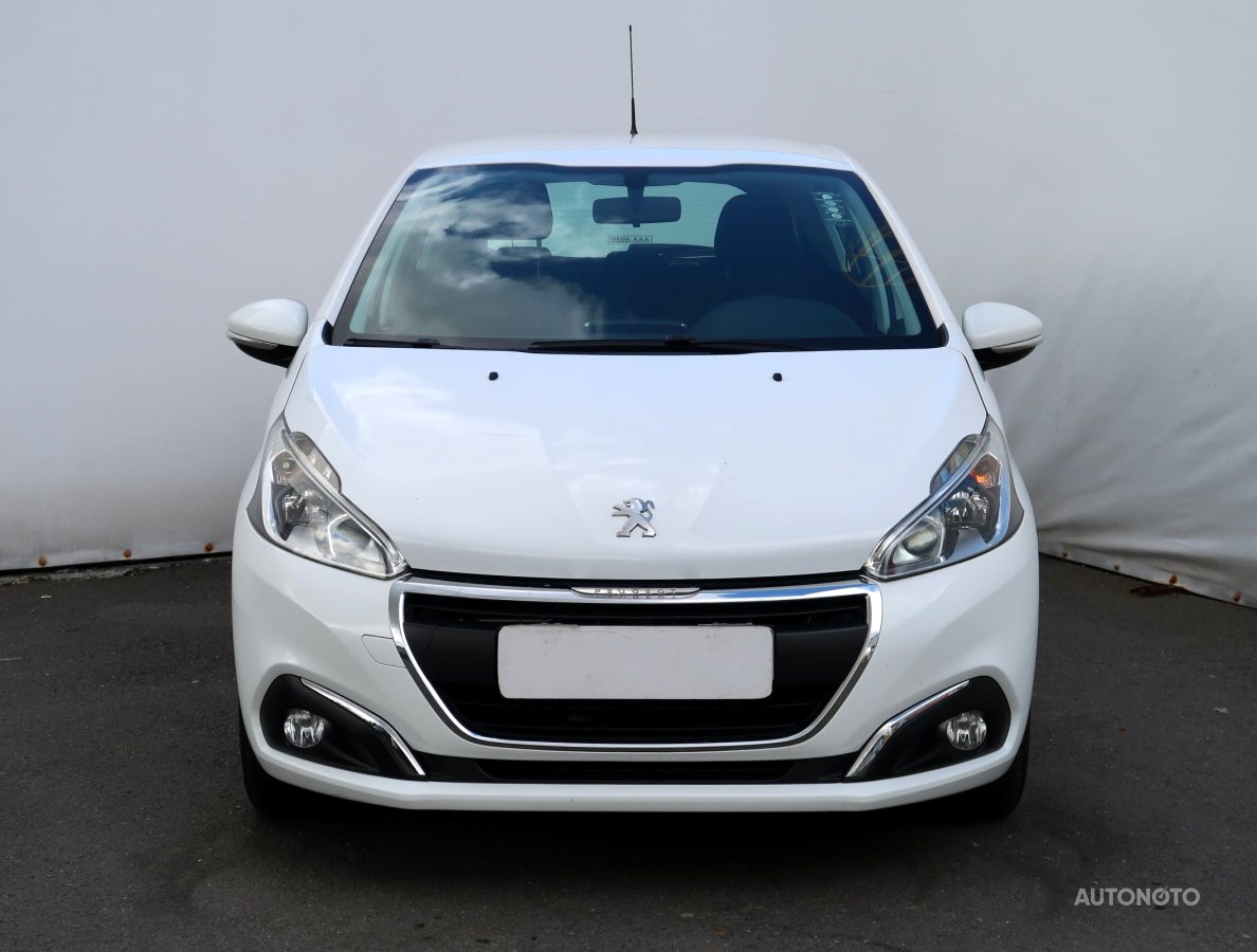 Peugeot 208, 2016 - pohled č. 2