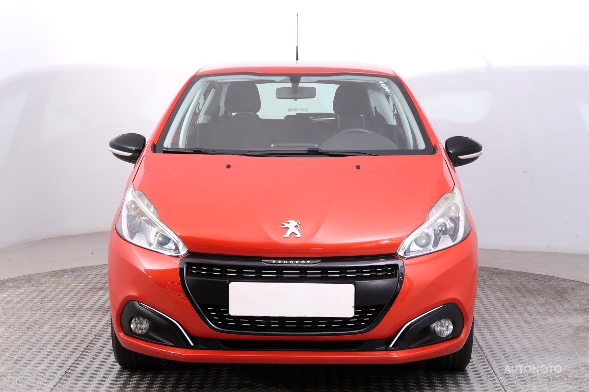 Peugeot 208, 2015 - pohled č. 2