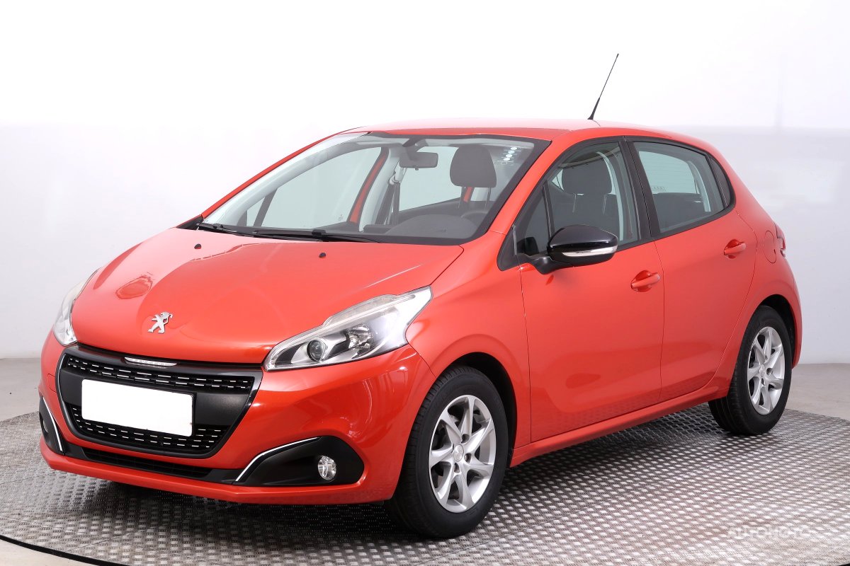 Peugeot 208, 2015 - pohled č. 3