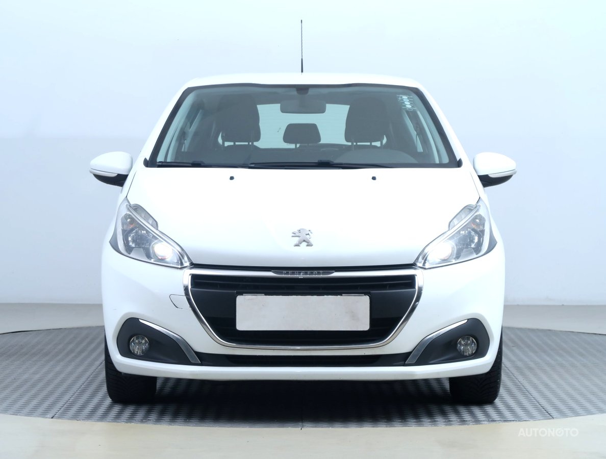 Peugeot 208, 2016 - pohled č. 2