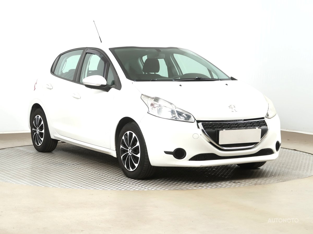 Peugeot 208, 2013 - celkový pohled