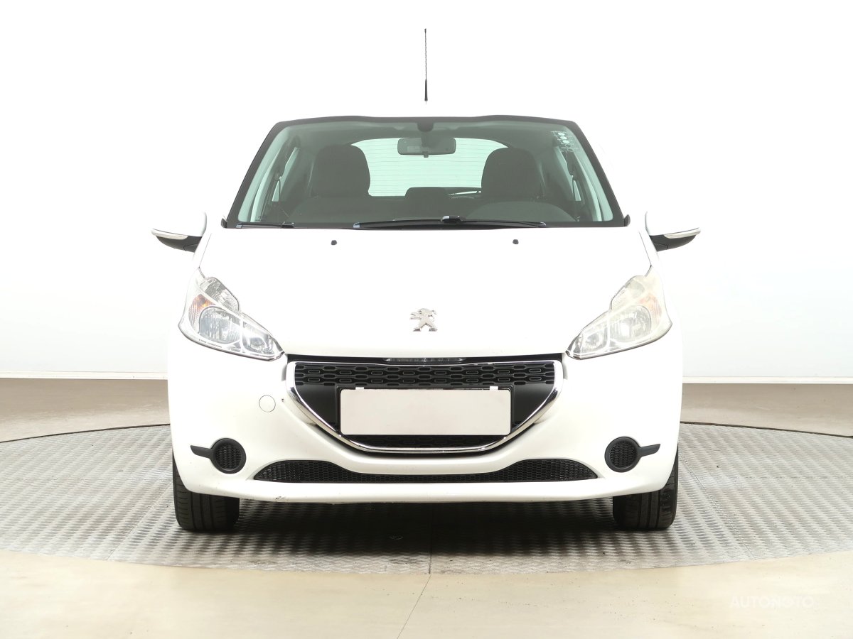Peugeot 208, 2013 - pohled č. 2