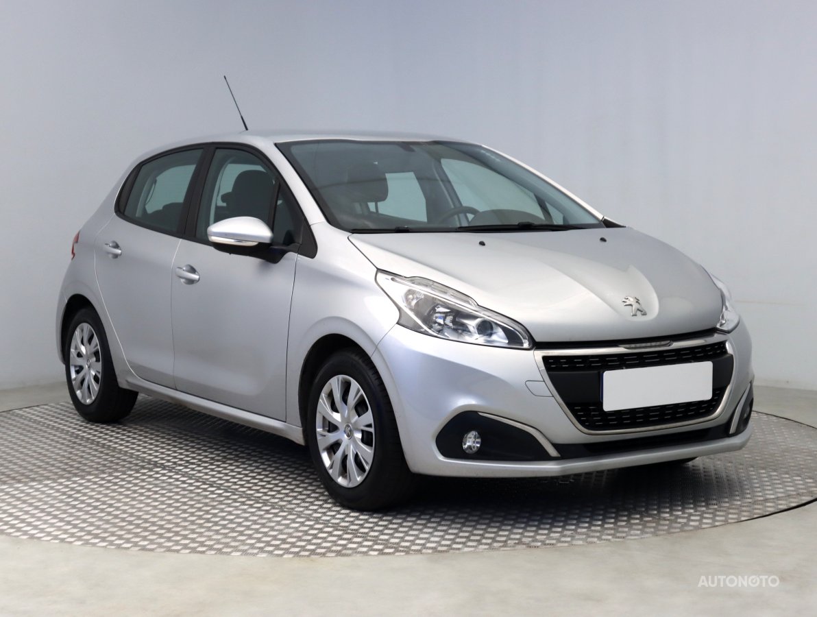 Peugeot 208, 2016 - celkový pohled