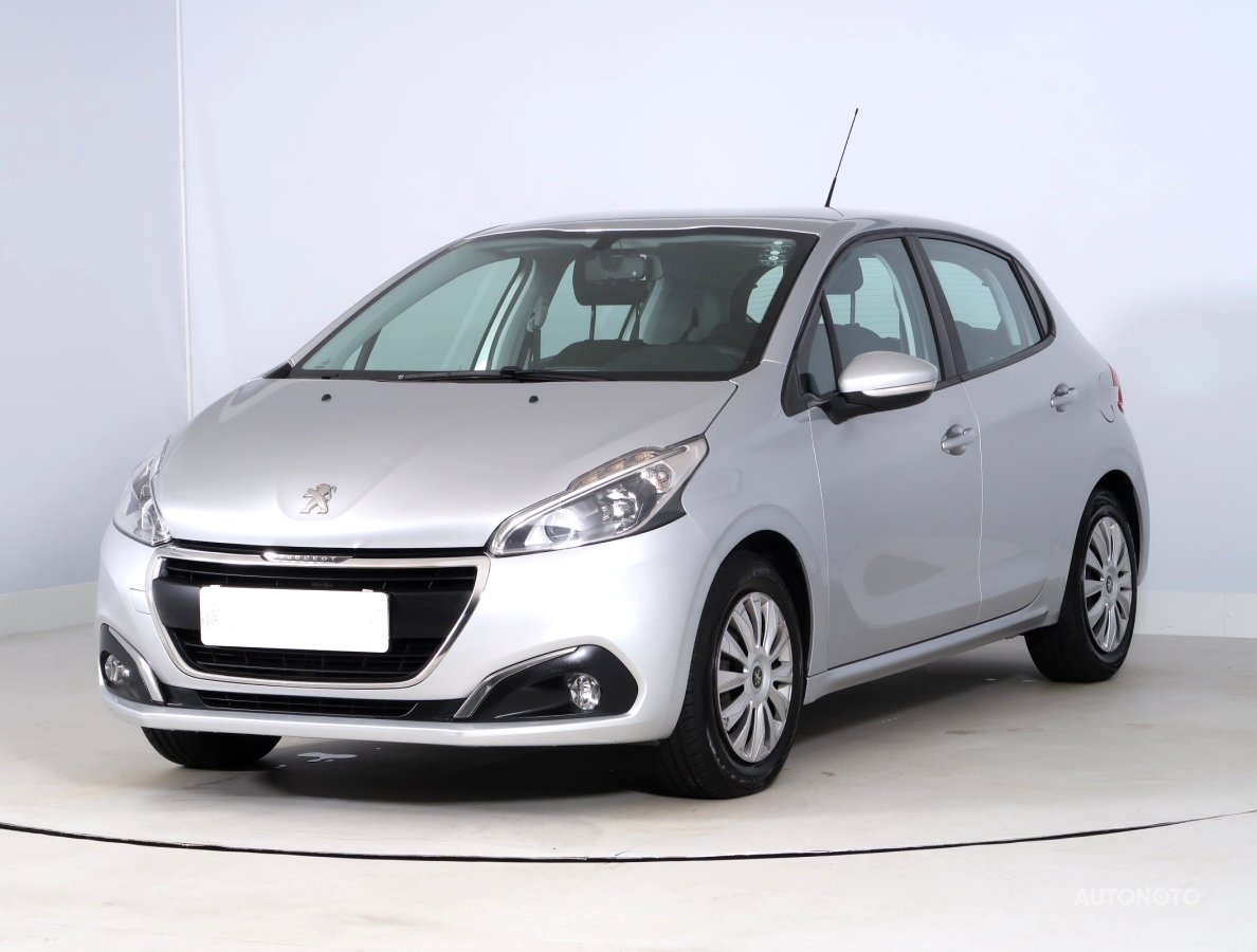 Peugeot 208, 2017 - pohled č. 3