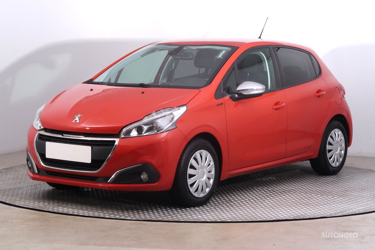Peugeot 208, 2019 - pohled č. 3
