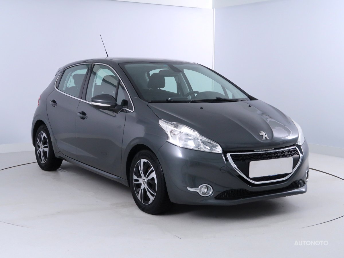 Peugeot 208, 2013 - celkový pohled