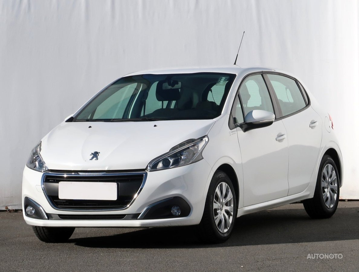 Peugeot 208, 2017 - pohled č. 3