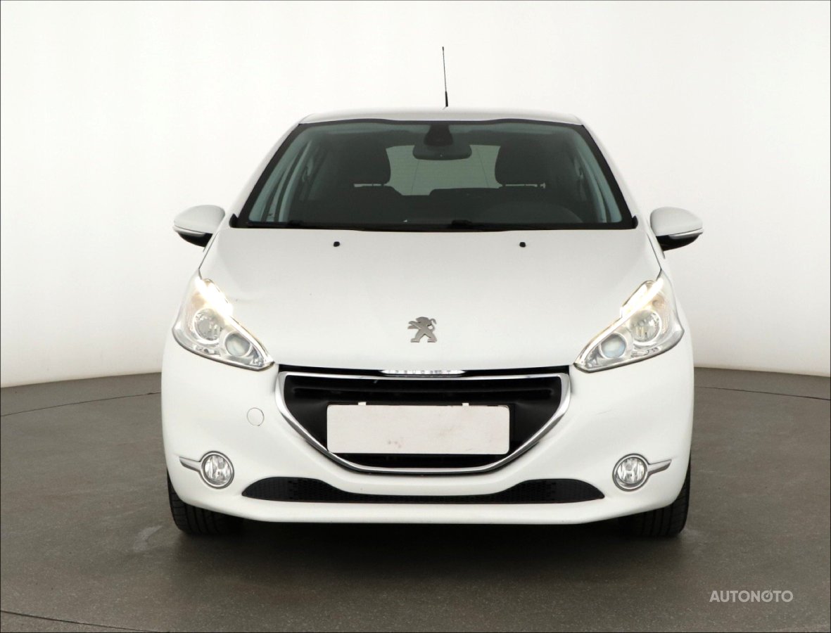 Peugeot 208, 2015 - pohled č. 2