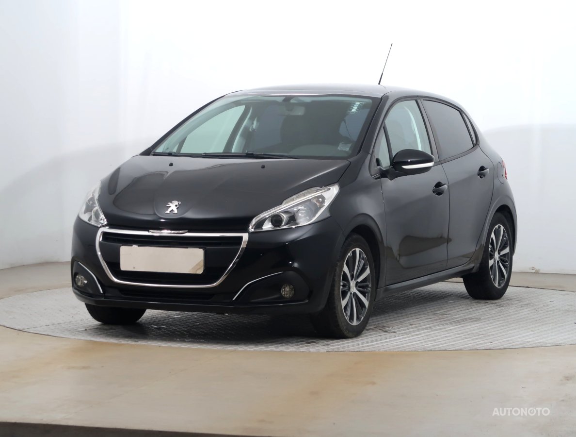 Peugeot 208, 2017 - pohled č. 3