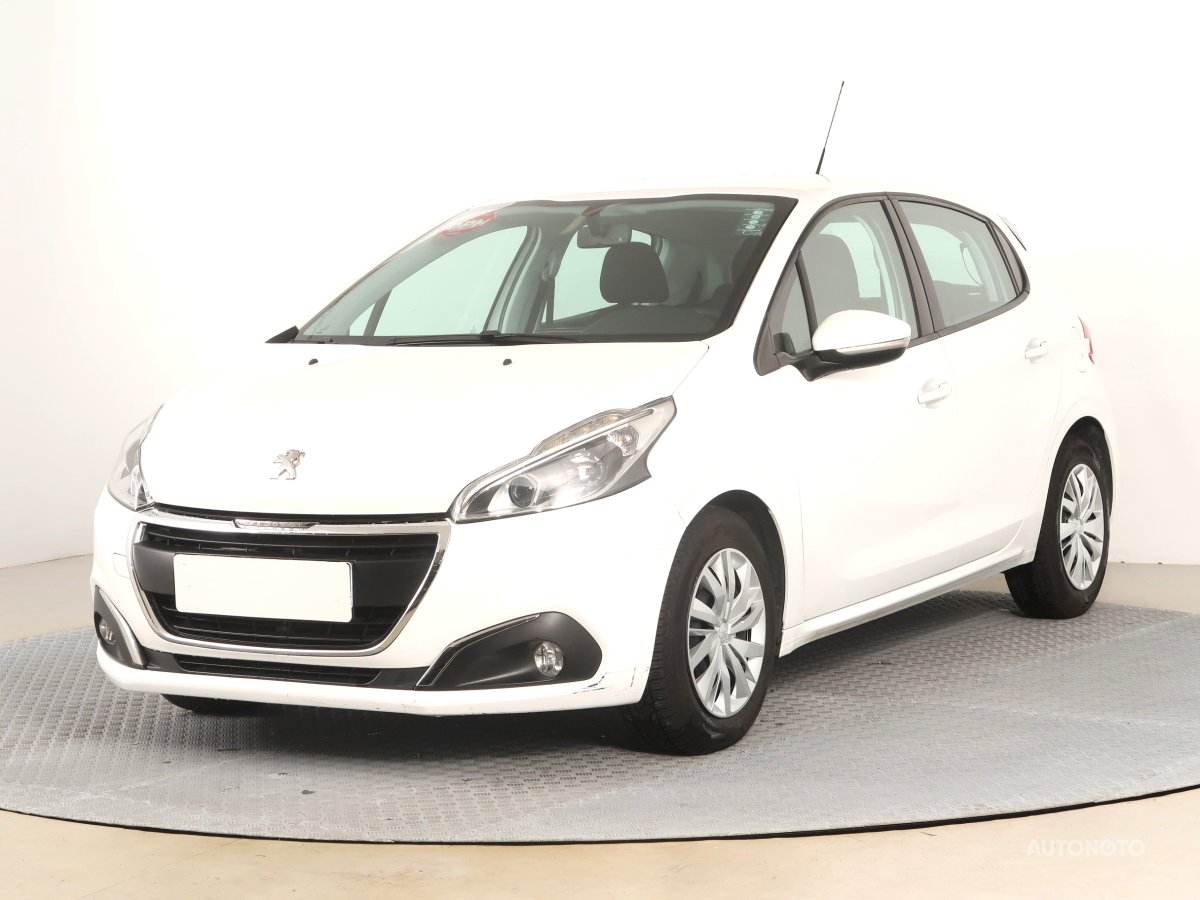 Peugeot 208, 2016 - pohled č. 3