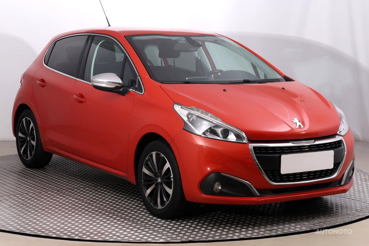 Peugeot 208, 2015 - celkový pohled