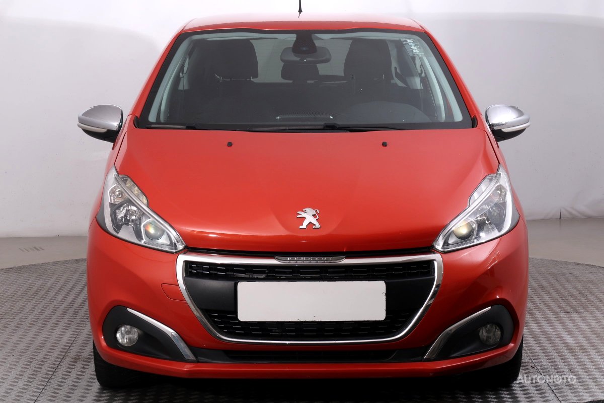 Peugeot 208, 2015 - pohled č. 2