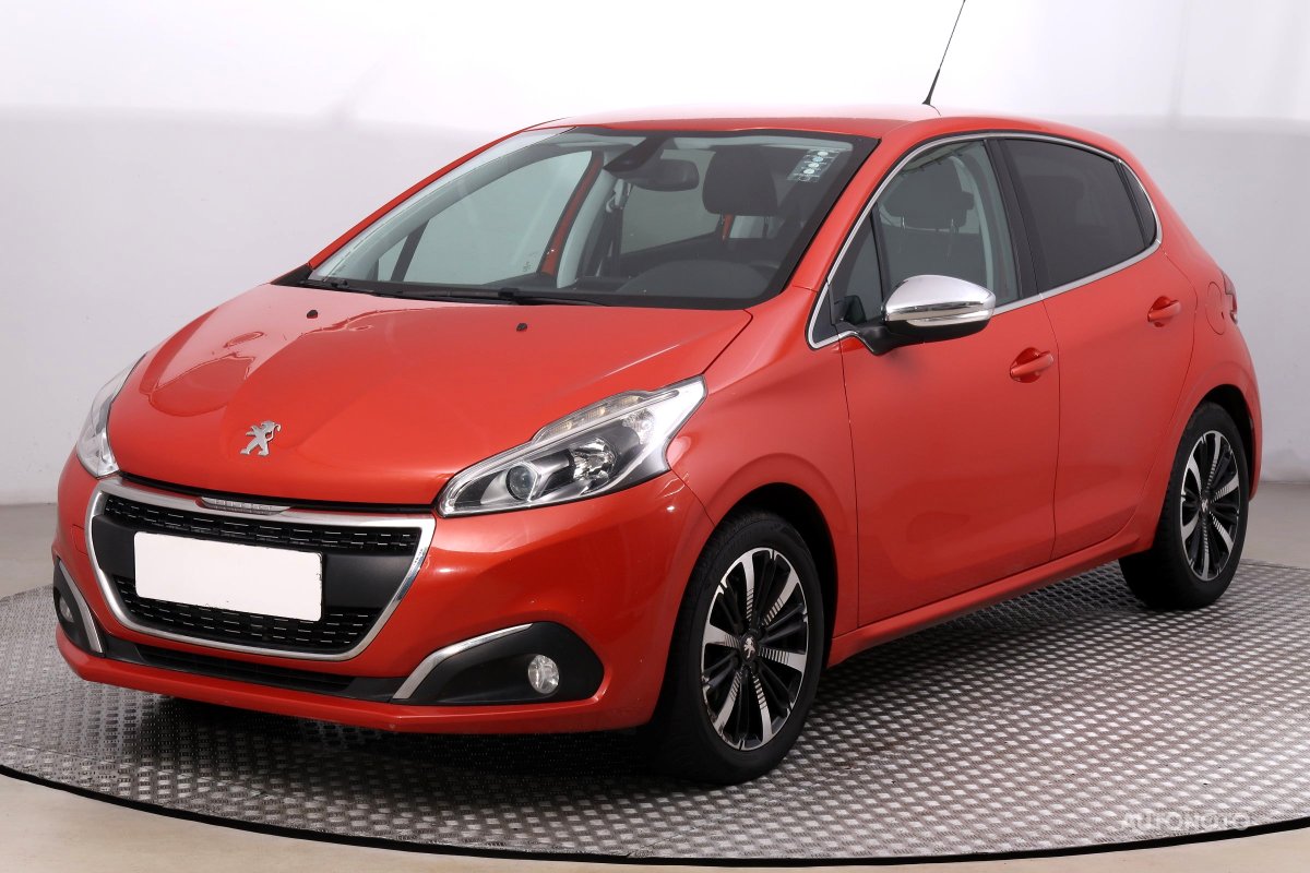 Peugeot 208, 2015 - pohled č. 3