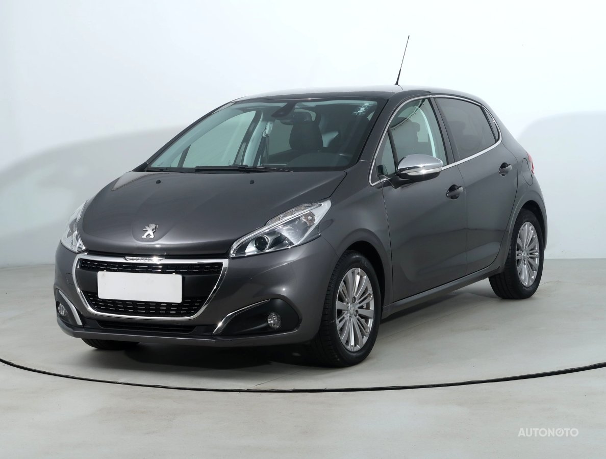 Peugeot 208, 2018 - pohled č. 3