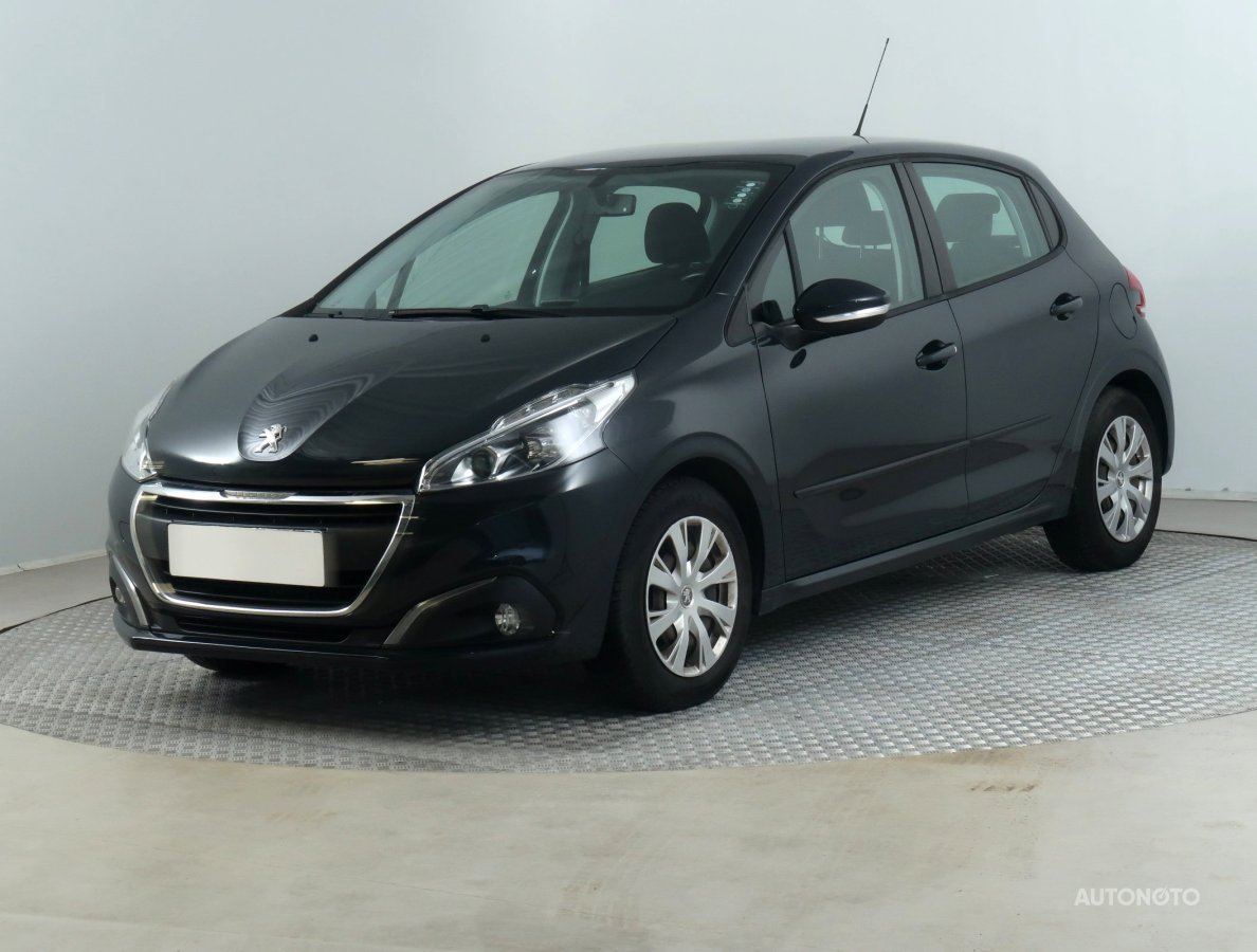 Peugeot 208, 2018 - pohled č. 3
