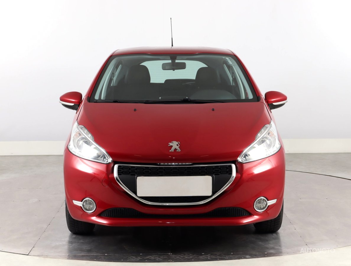 Peugeot 208, 2014 - pohled č. 2