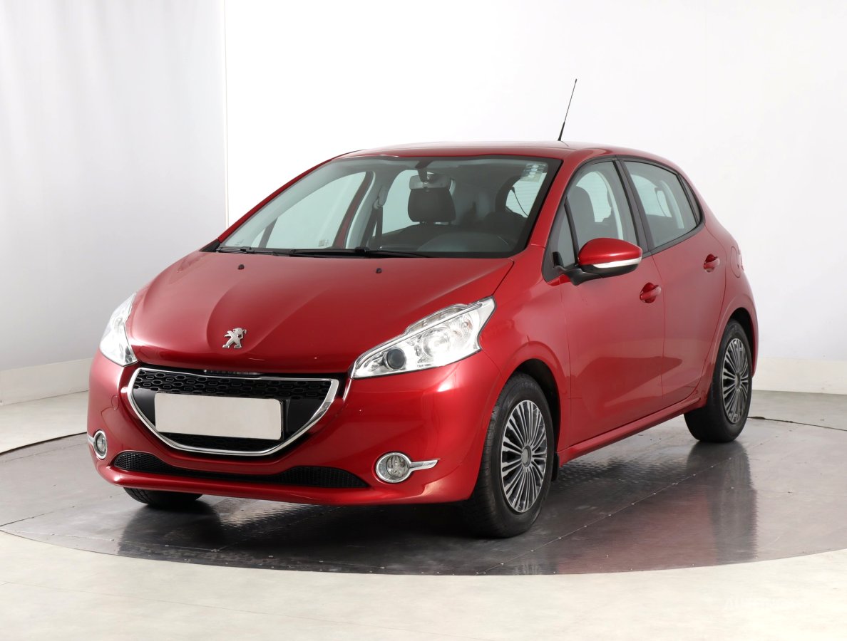 Peugeot 208, 2014 - pohled č. 3