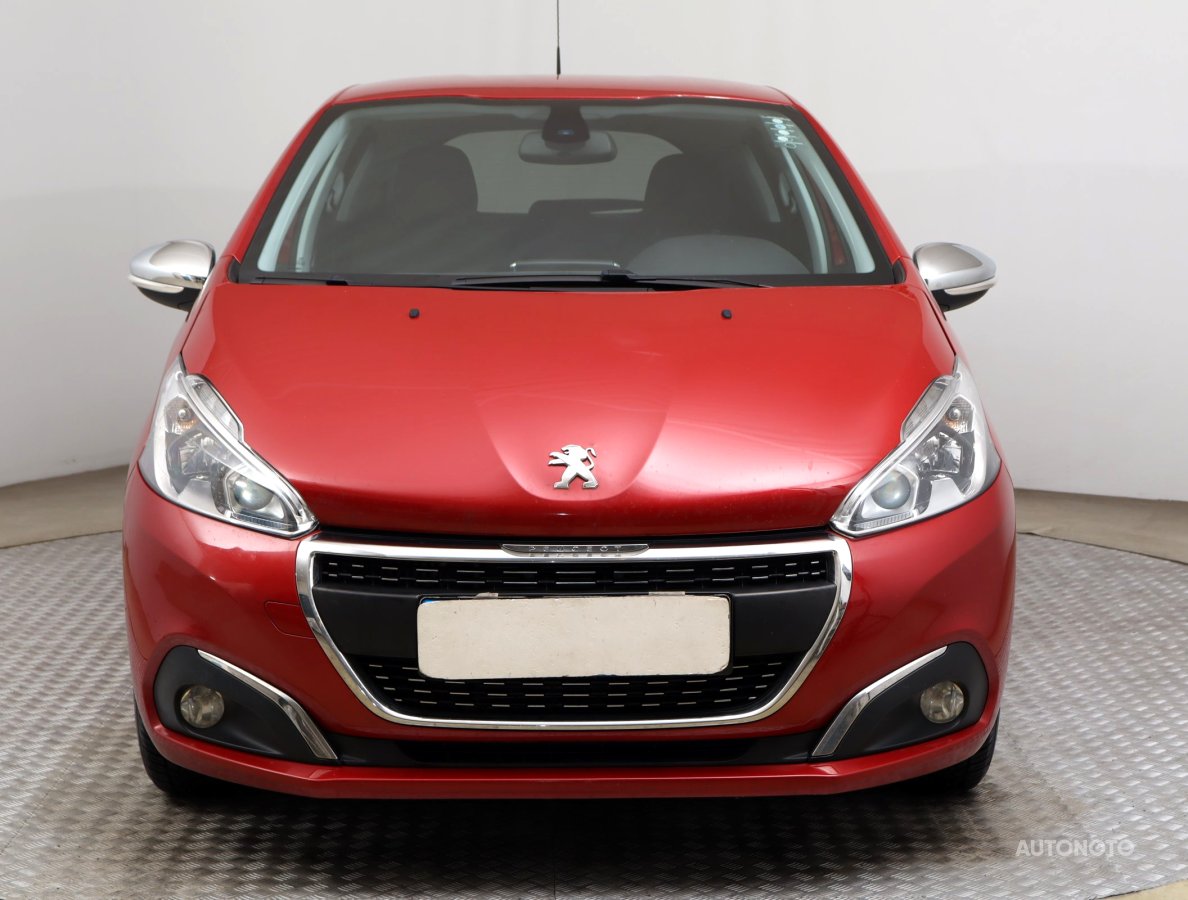 Peugeot 208, 2015 - pohled č. 2