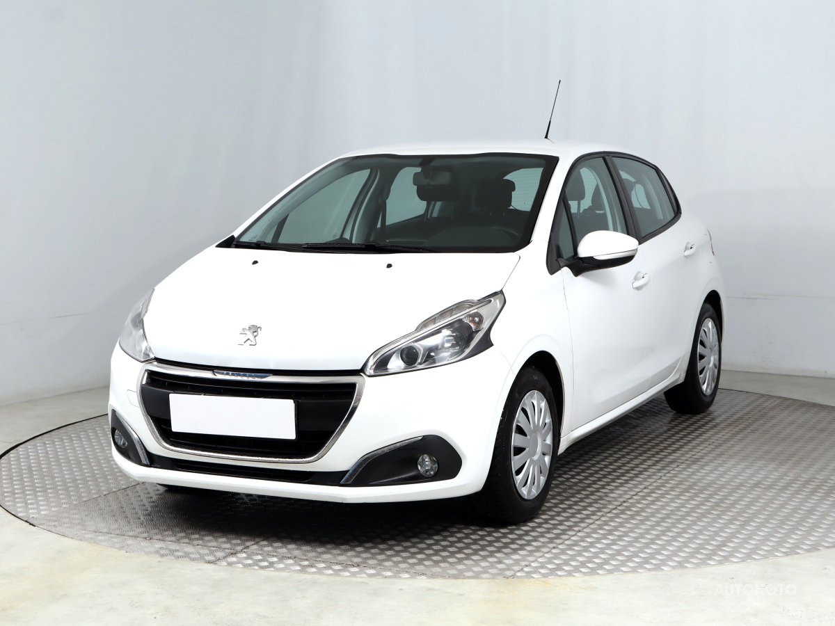 Peugeot 208, 2017 - pohled č. 3