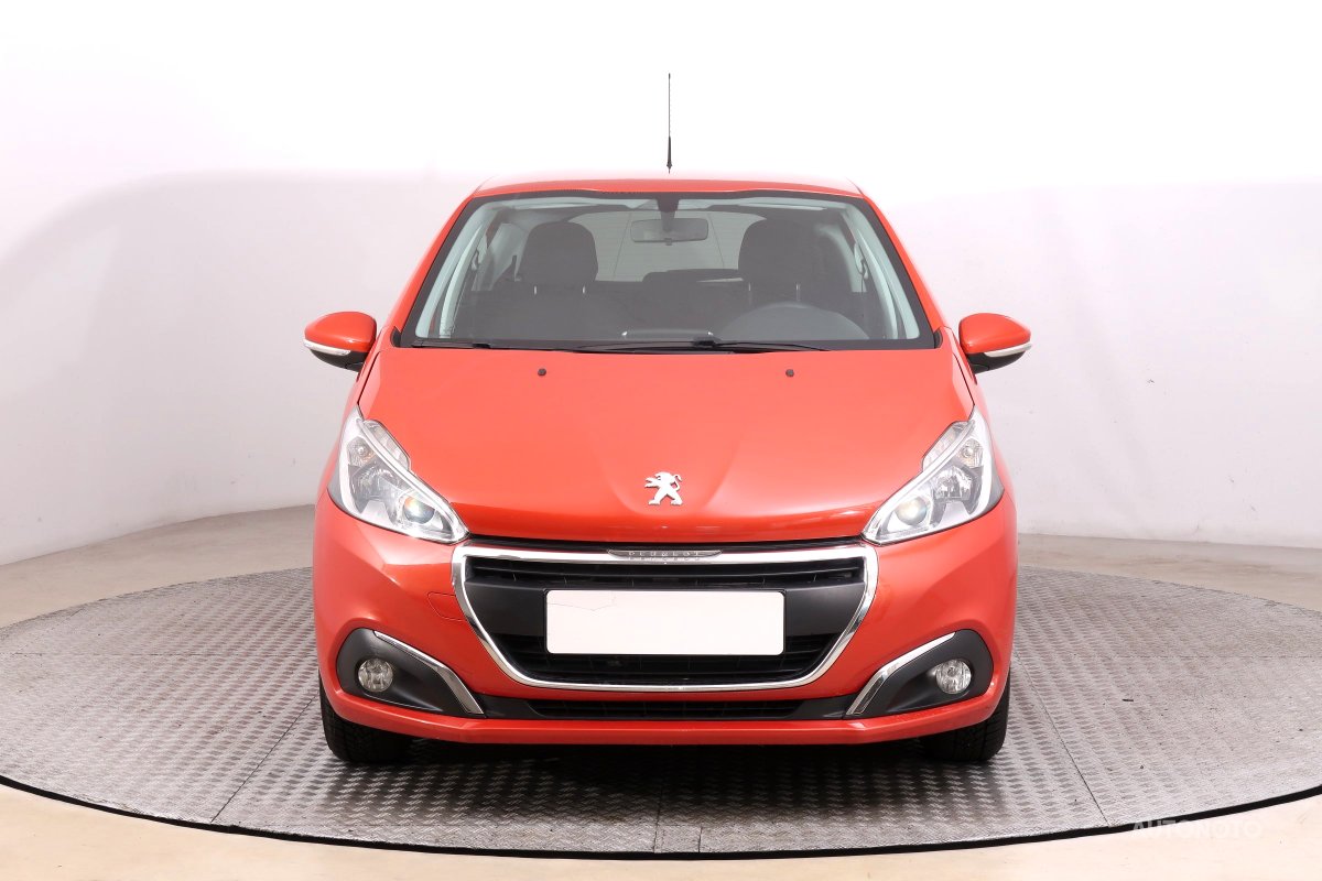 Peugeot 208, 2016 - pohled č. 2