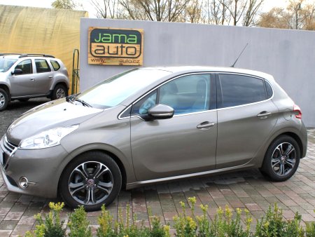 Peugeot 208, 2013 - pohled č. 3