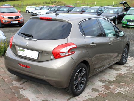 Peugeot 208, 2013 - pohled č. 9