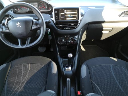 Peugeot 208, 2014 - pohled č. 3