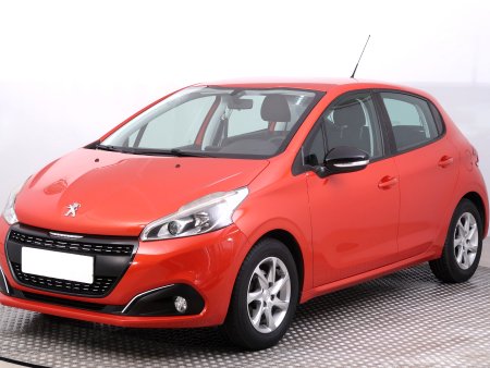 Peugeot 208, 2015 - pohled č. 3