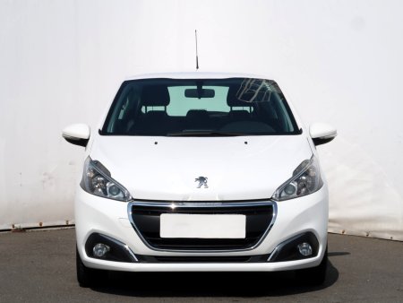 Peugeot 208, 2016 - pohled č. 2